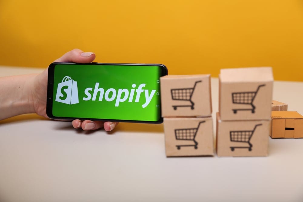 3 Reasons to Move Your Magento Site to Shopify