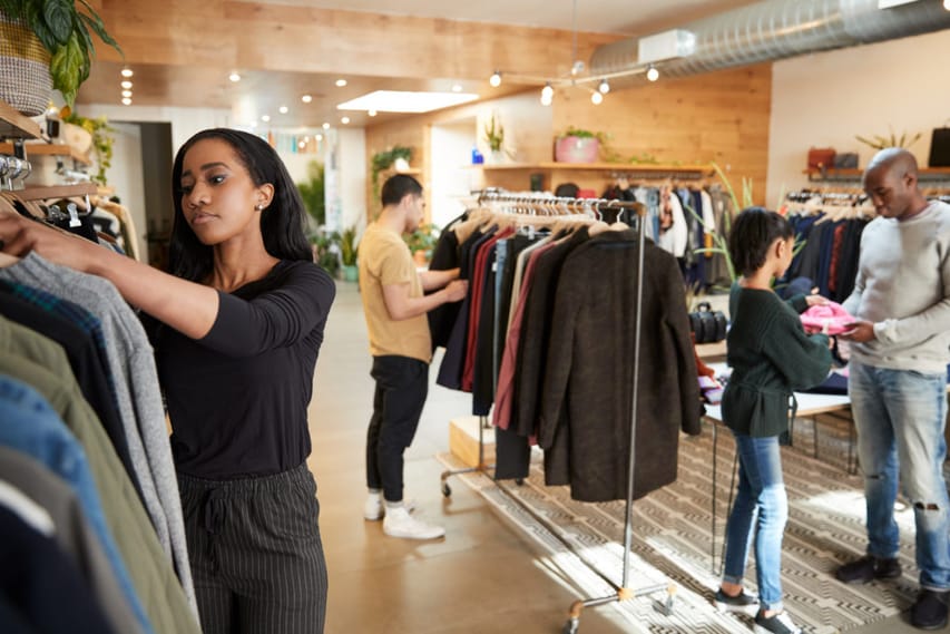 How Apparel & Accessories Brands Can Build Better Online Customer Relationships